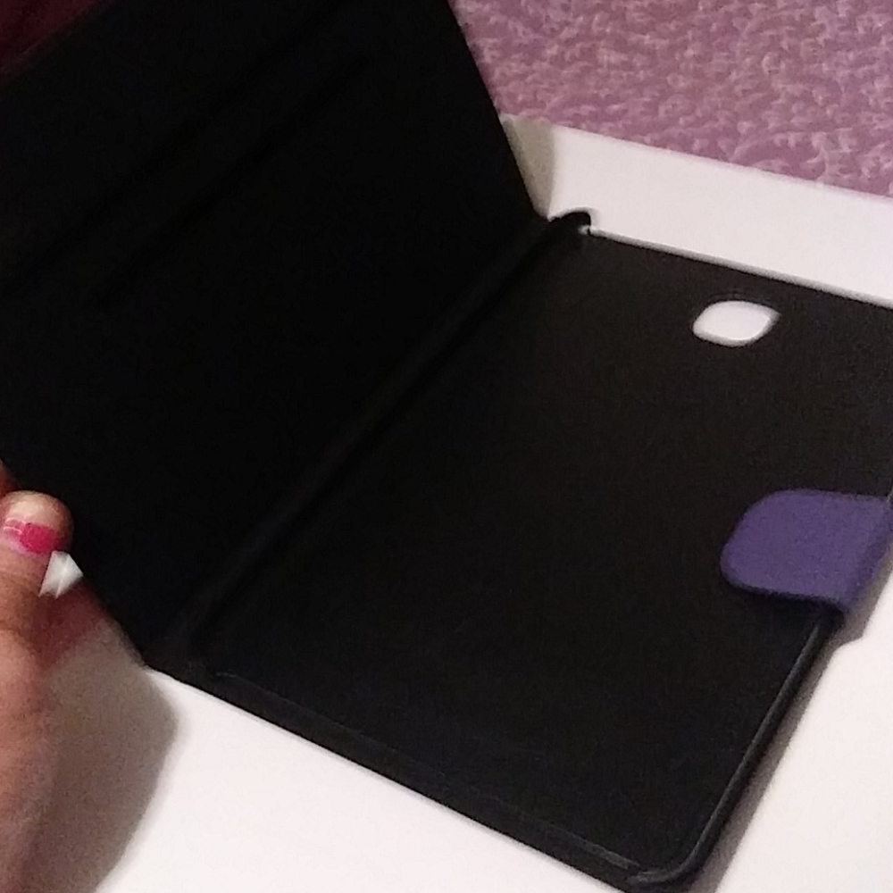 Tablet case - Picture 2 of 2